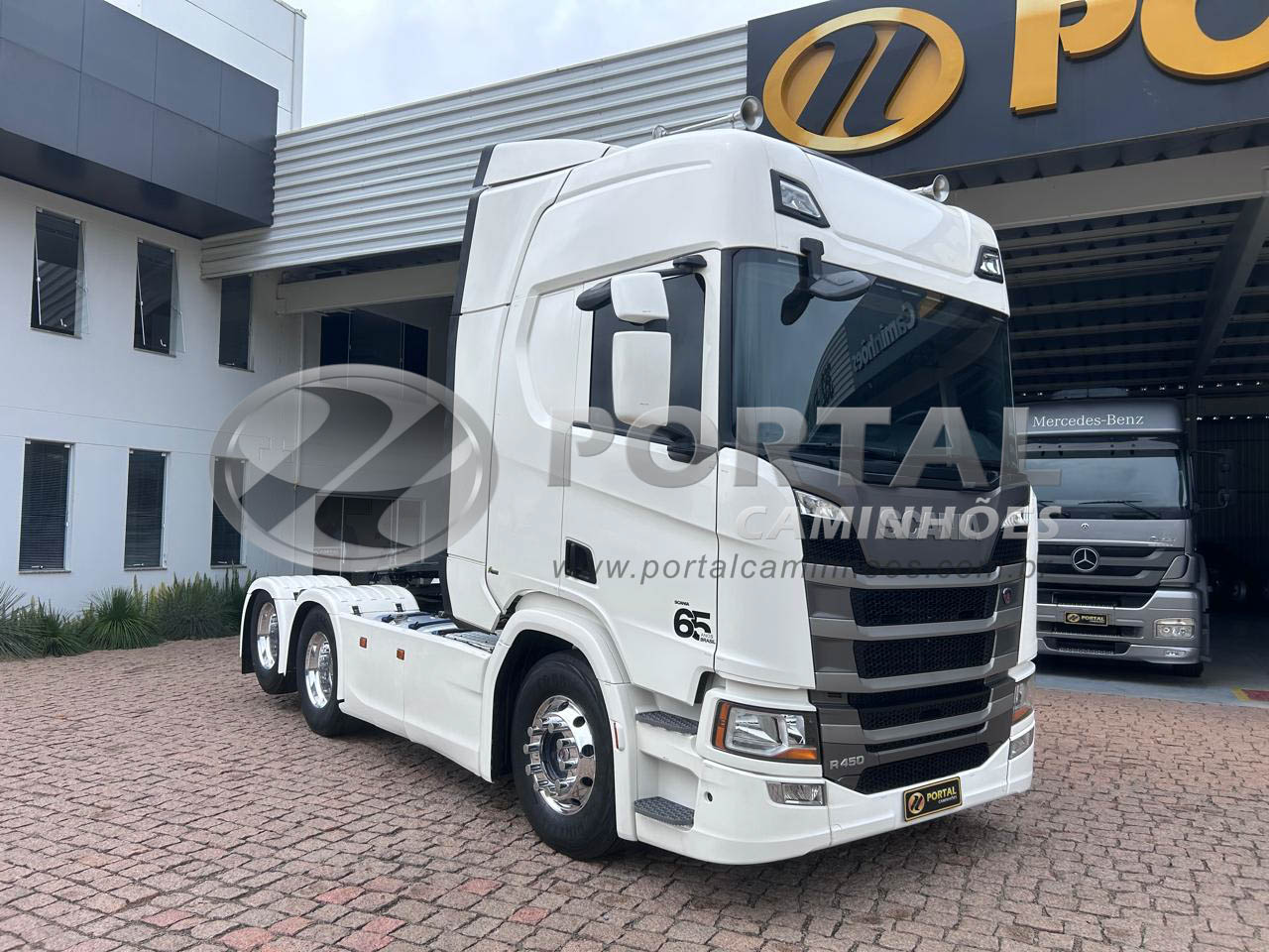 1I36 – SCANIA/R450 6X2