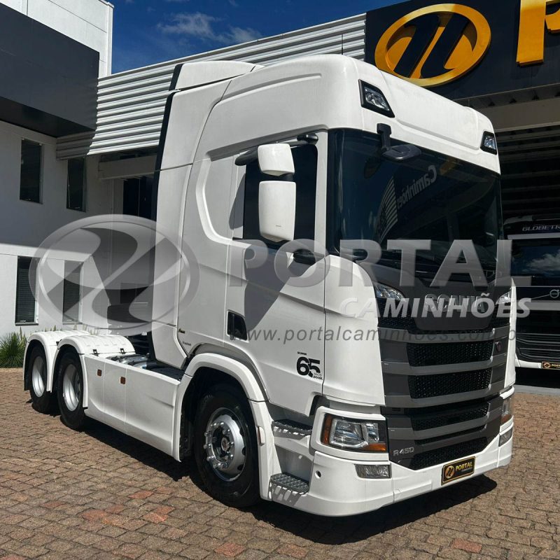0C66 – SCANIA/R450 6X2 COM GELADEIRA